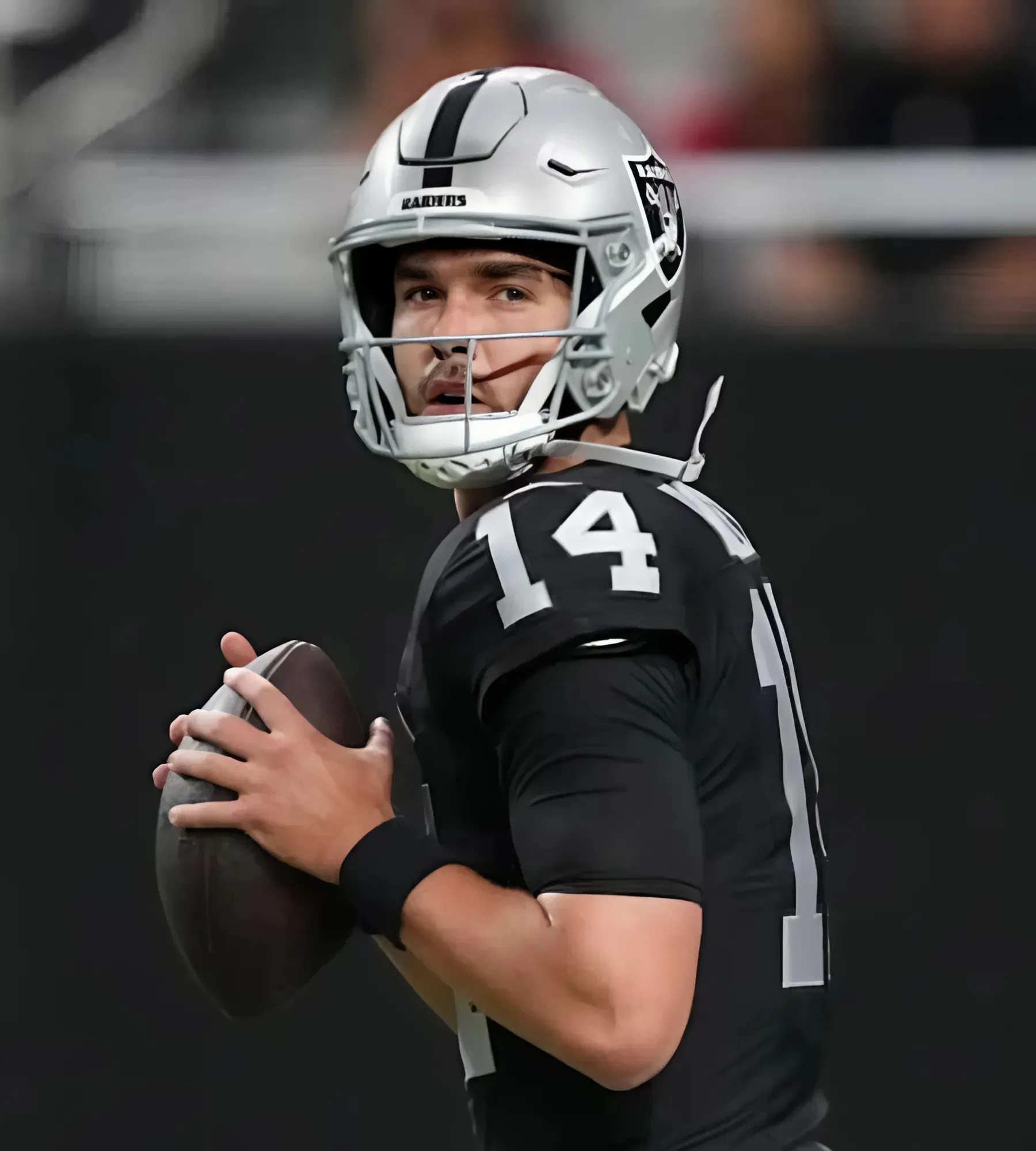 Raiders Activate QB, TE Ahead of Chiefs Game