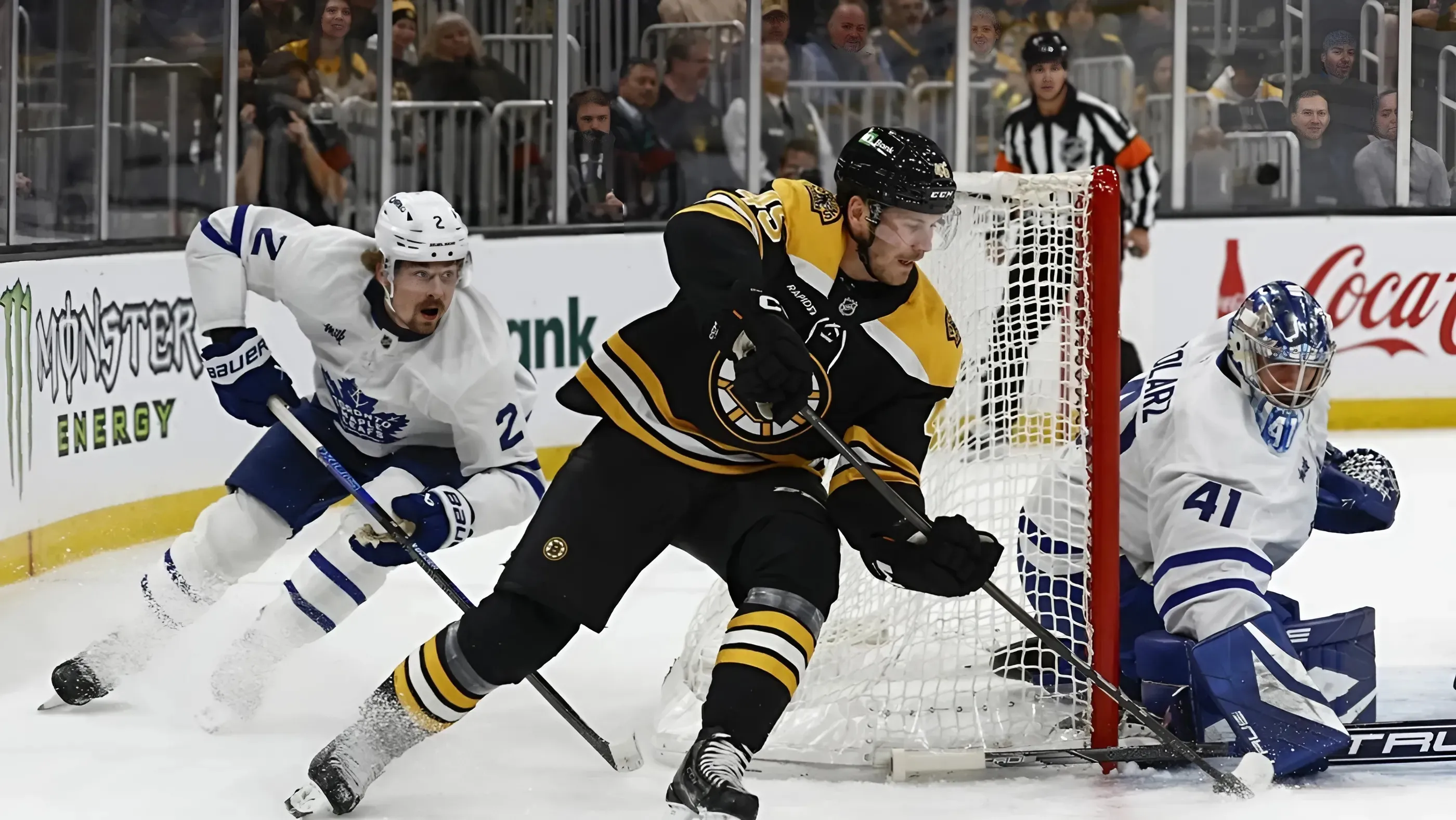 Brad Marchand gets OT winner as Bruins edge Maple Leafs