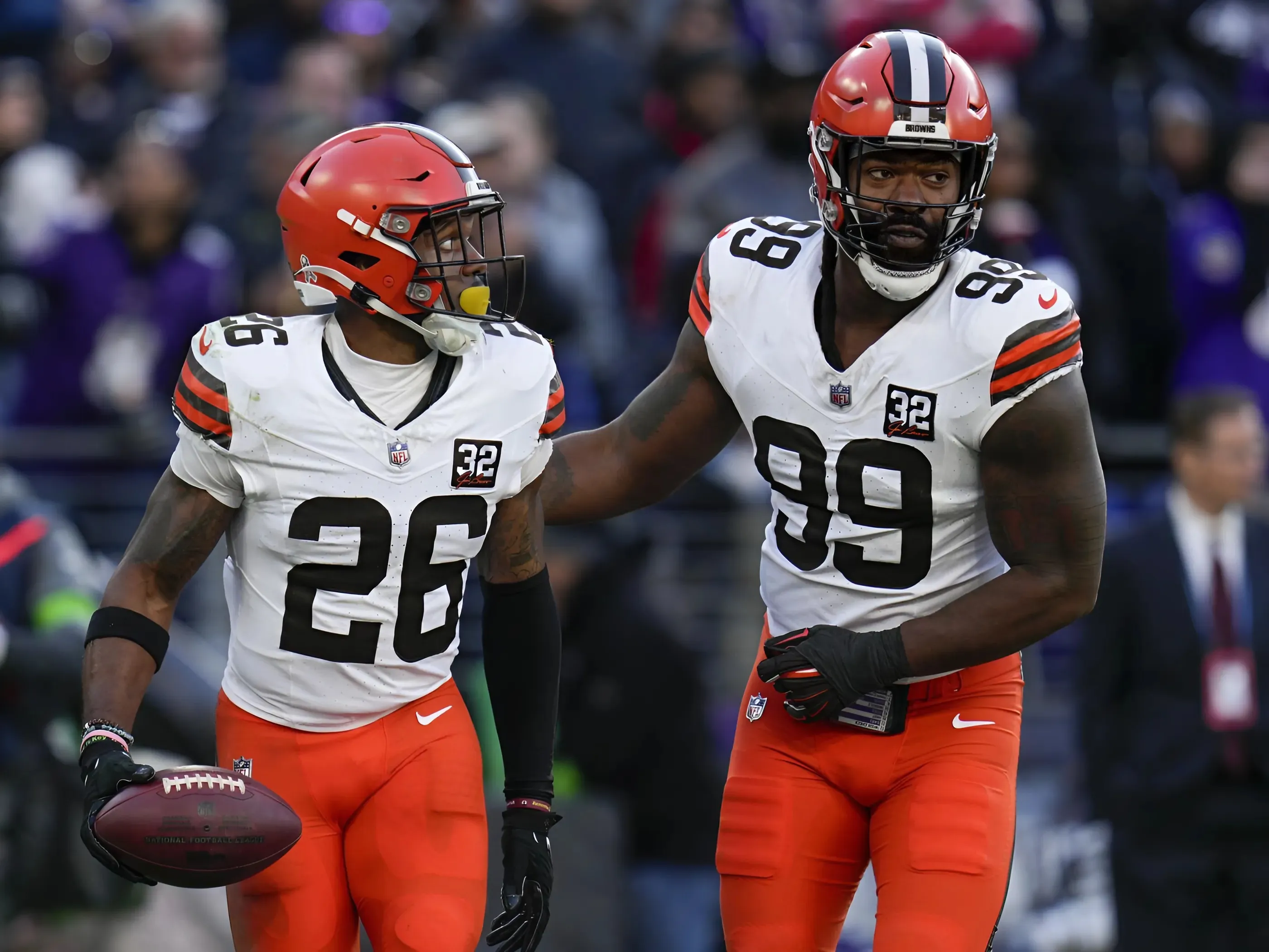 ‘Several’ Teams Have Called Browns About Trade For EDGE Za’Darius Smith