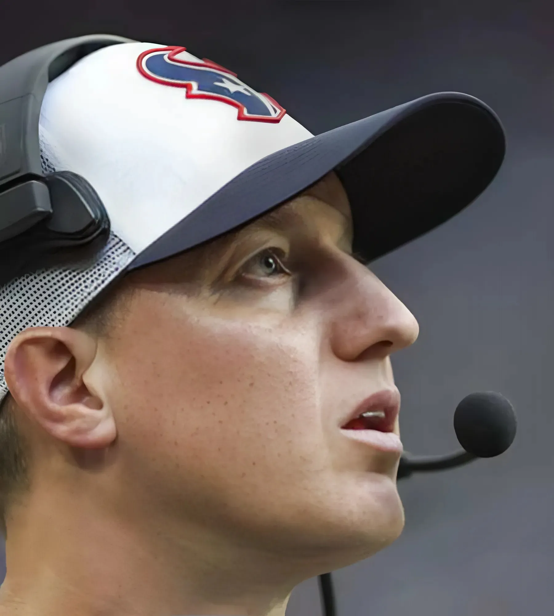 Texans OC Takes Responsibility for Struggles