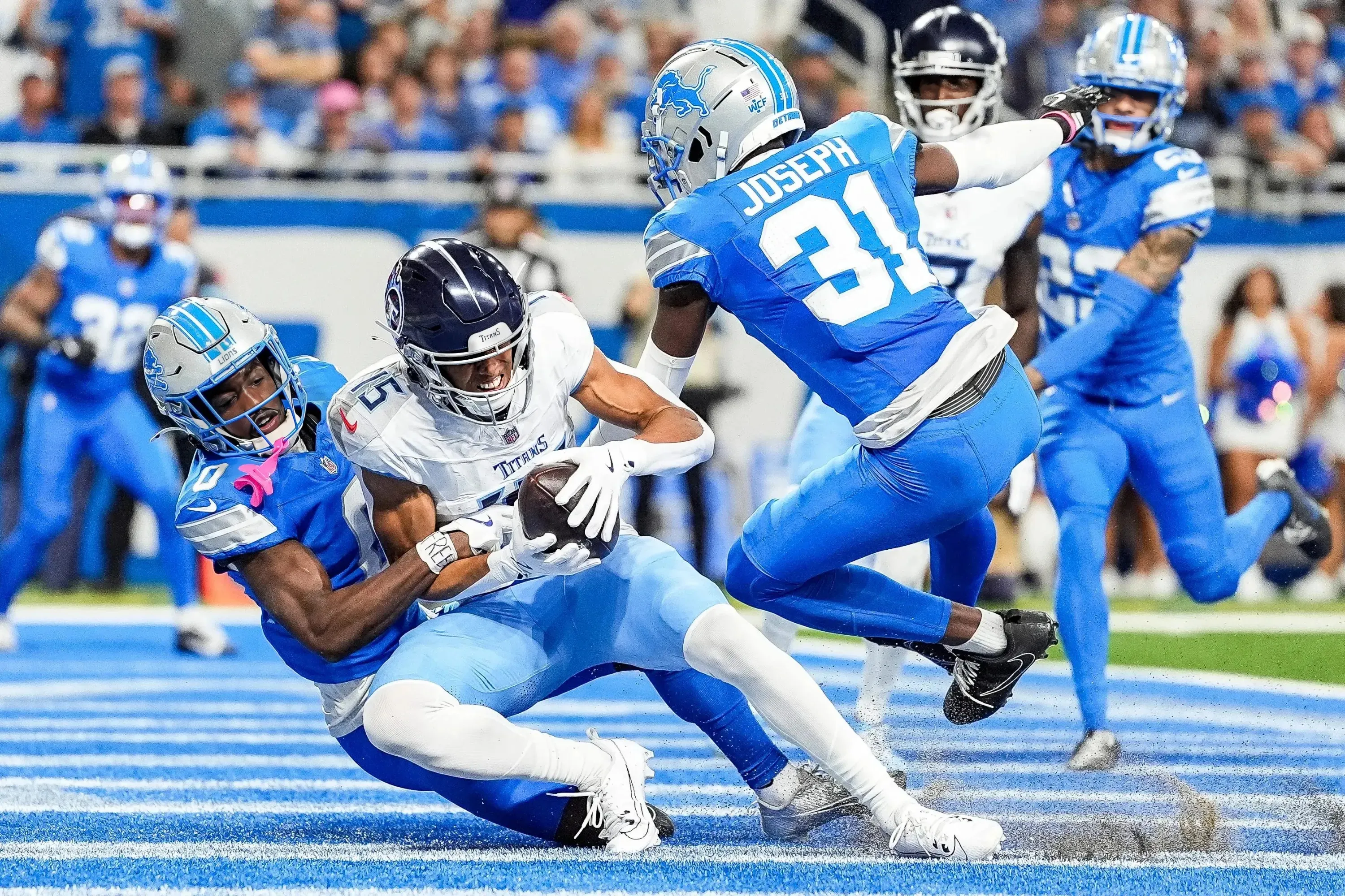 Lions break laundry list of records in Titans win. WATCH BELOW