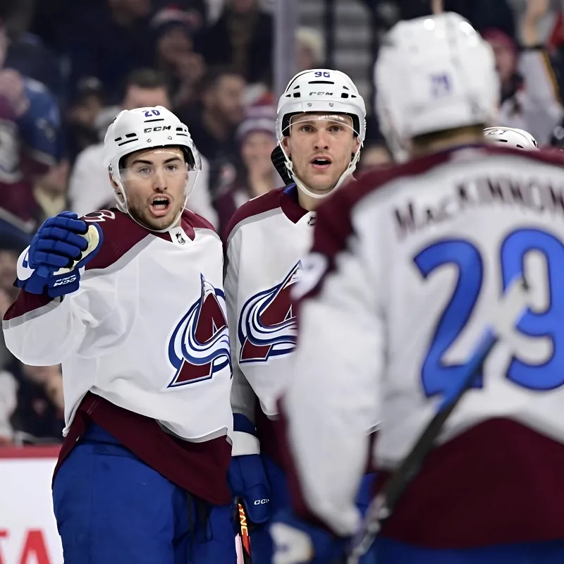 Inside The Locker Room: What Makes Mikko Rantanen An Elite Linemate