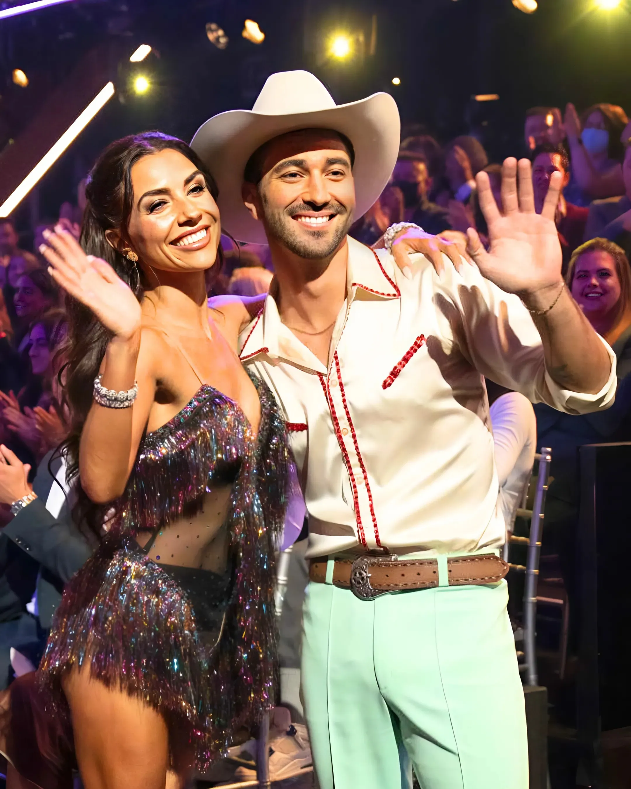 ‘DWTS’ Jenna Johnson Roasts Joey Graziadei In Viral Challenge