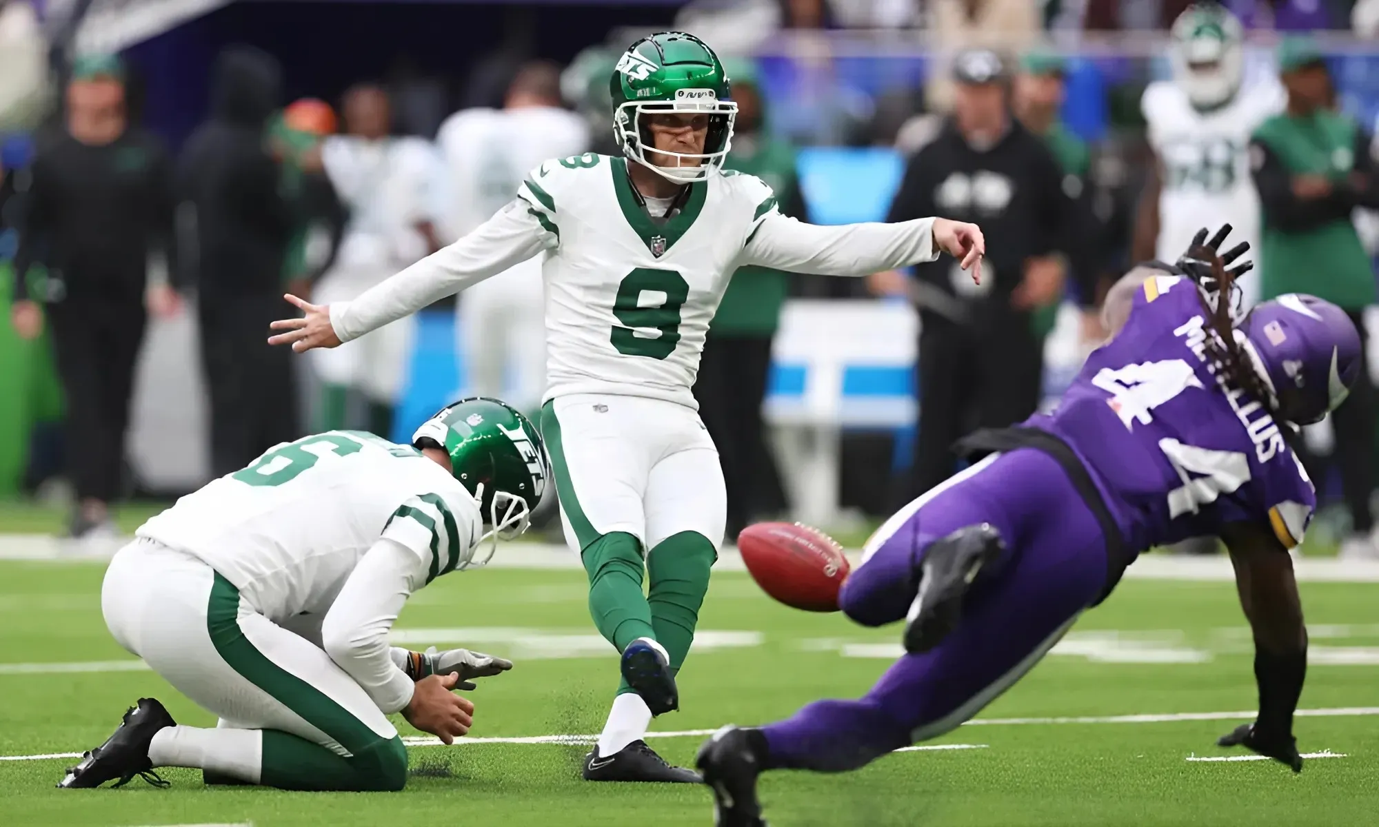 Decision Coming on Future of New York Jets Embattled Veteran Kicker. The New York Jets will hold tryouts for the second time in three weeks, with Greg Zuerlein’s future hanging in the balance.