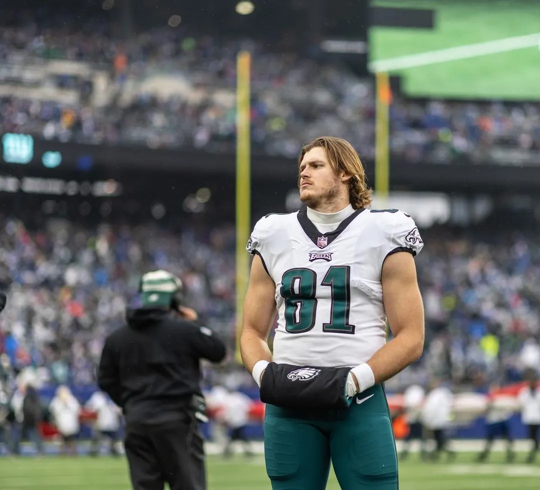 Eagles Backup Tight End Has Risen To Occasion Without Dallas Goedert. The former sixth round draft pick, now in his third season, has become a big-play pass-catcher.