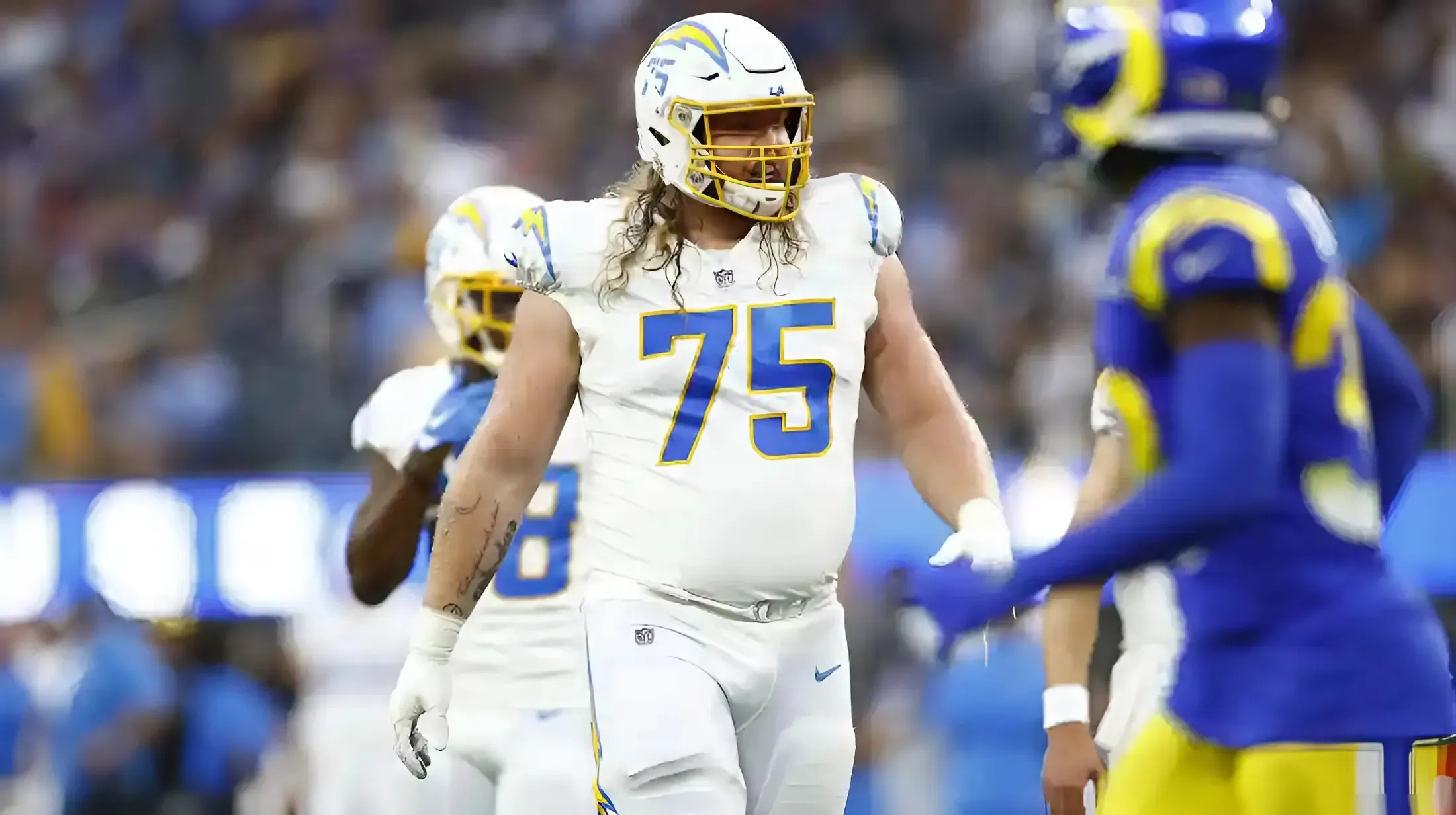 Bears Sign Huge Ex-Chargers Lineman After Losing Promising OL to Injury