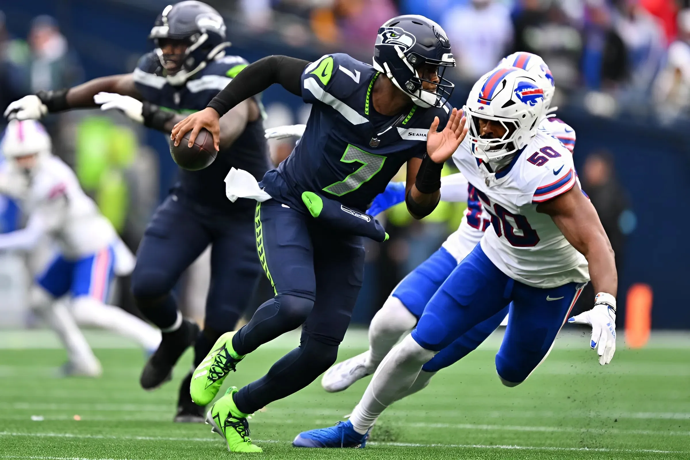 Geno Smith Faces Fewer Blitzes as Seahawks Offense Struggles