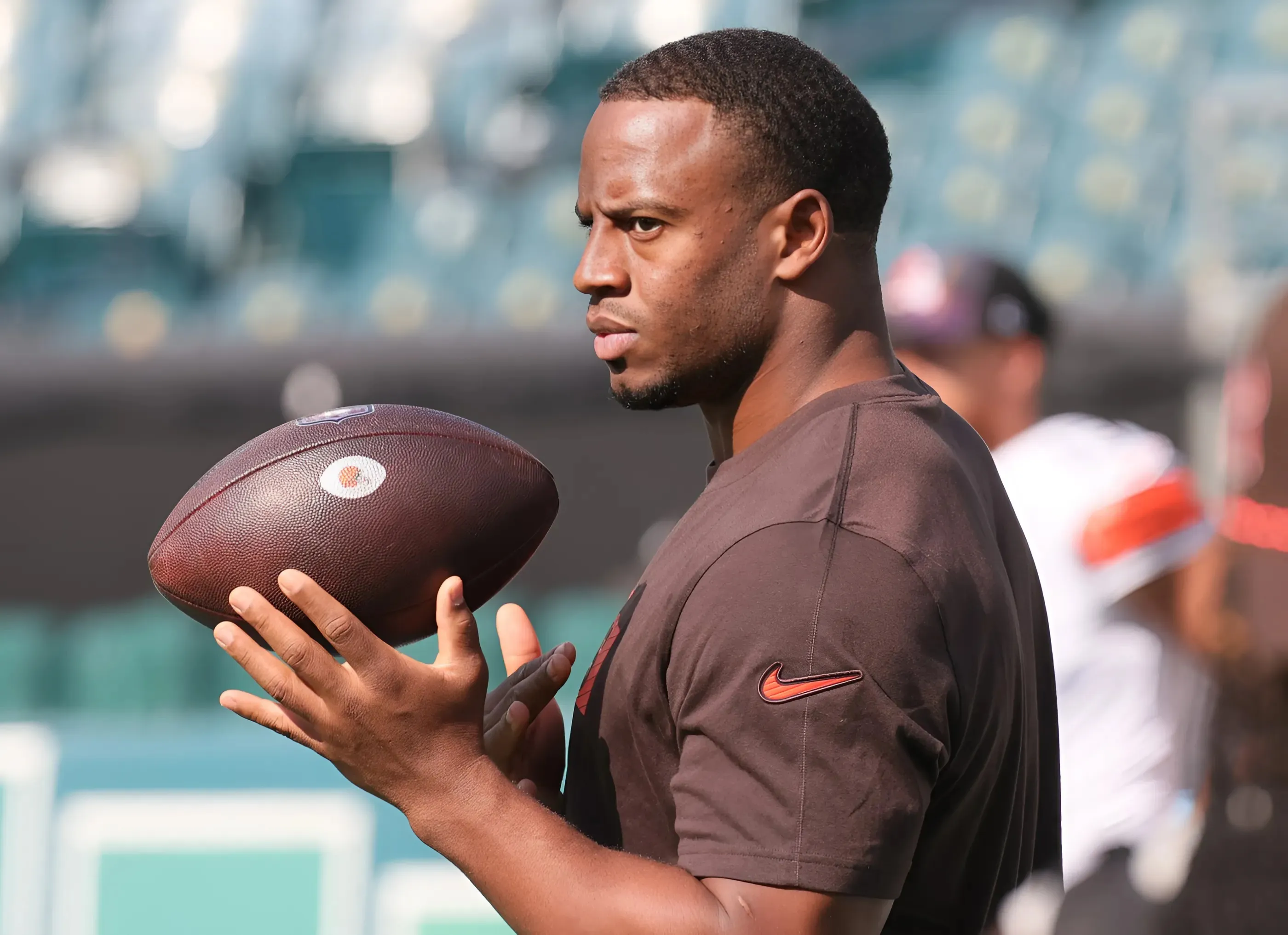 Browns Legend Offers Major Take About Nick Chubb. A Cleveland Browns legend spoke out and offered a major take about star running back Nick Chubb.