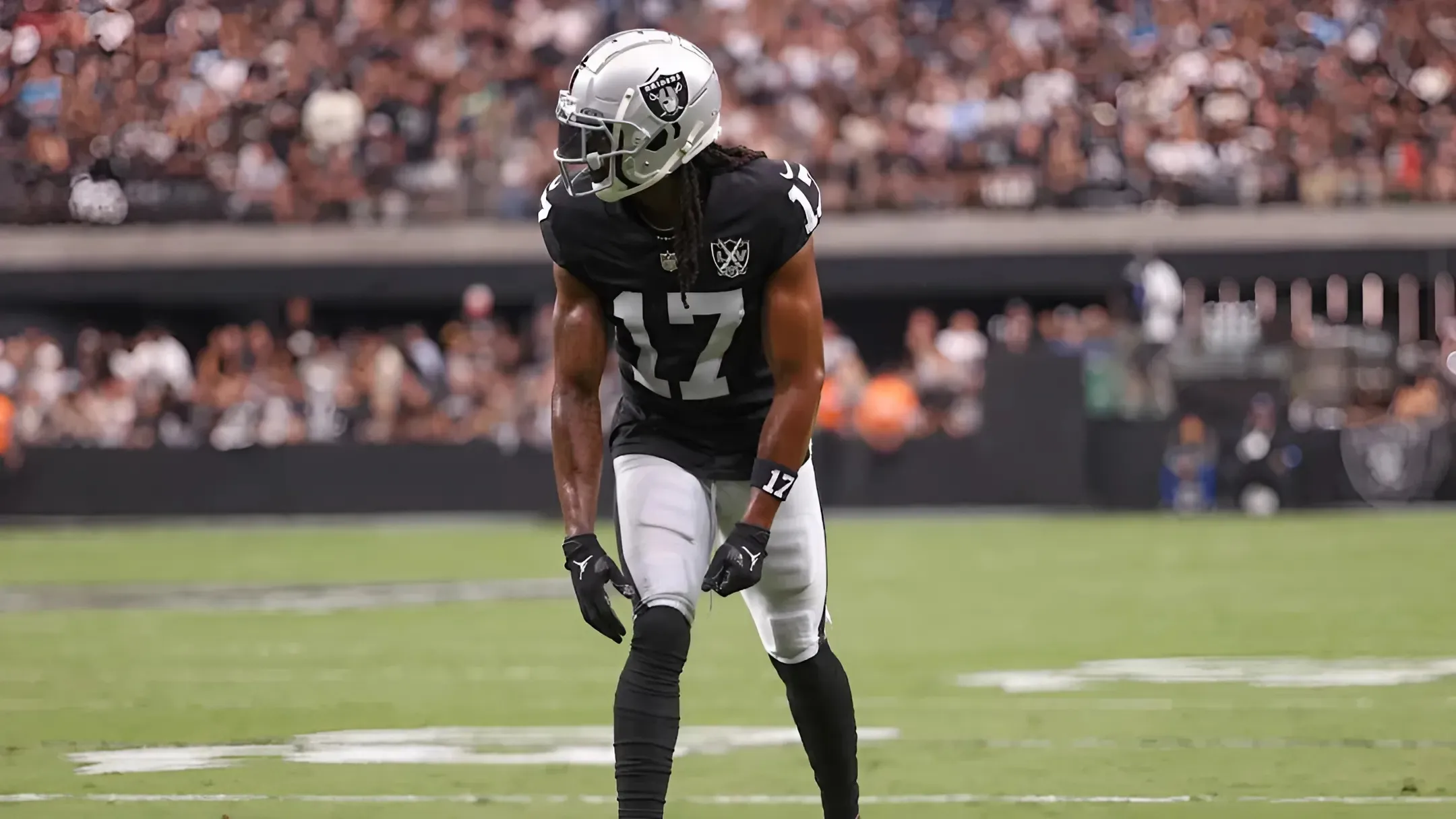 NFL analyst thinks Pro Bowl WR could be Raiders' Davante Adams replacement in 2025