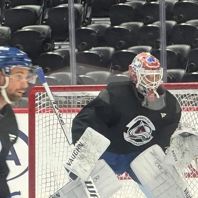 Goalie Kaapo Kahkonen Debuts for Avalanche against Tampa Bay Lightning