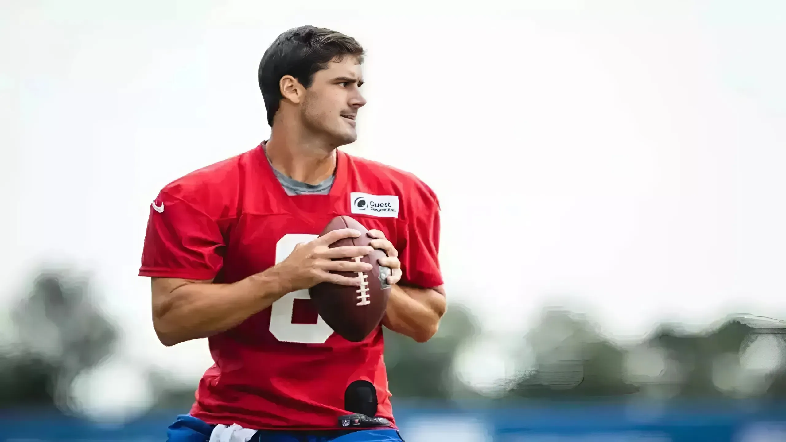 Daniel Jones Shows Frustration Amid Giants’ Disappointing Season