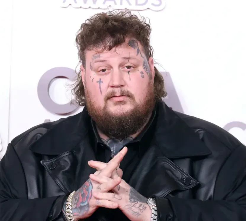 Country Singer Jelly Roll, 39, Wows Fans with 100-Lb Weight Loss: 'Next Year When Y'all See Me, You Won't Recognize Me'