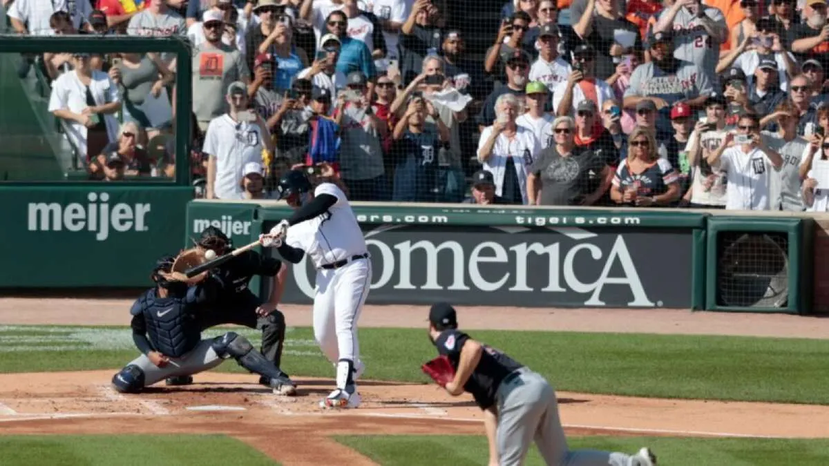 Injured Red Sox Pitcher Exercises Player Option