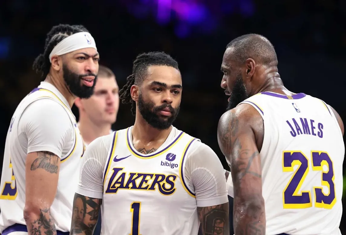 D’Angelo Russell reminds Lakers fans he’s likely to be traded