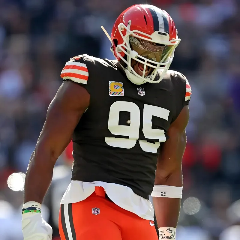 Proposed Myles Garrett Trade Would Send Star to Lions for Historic Haul