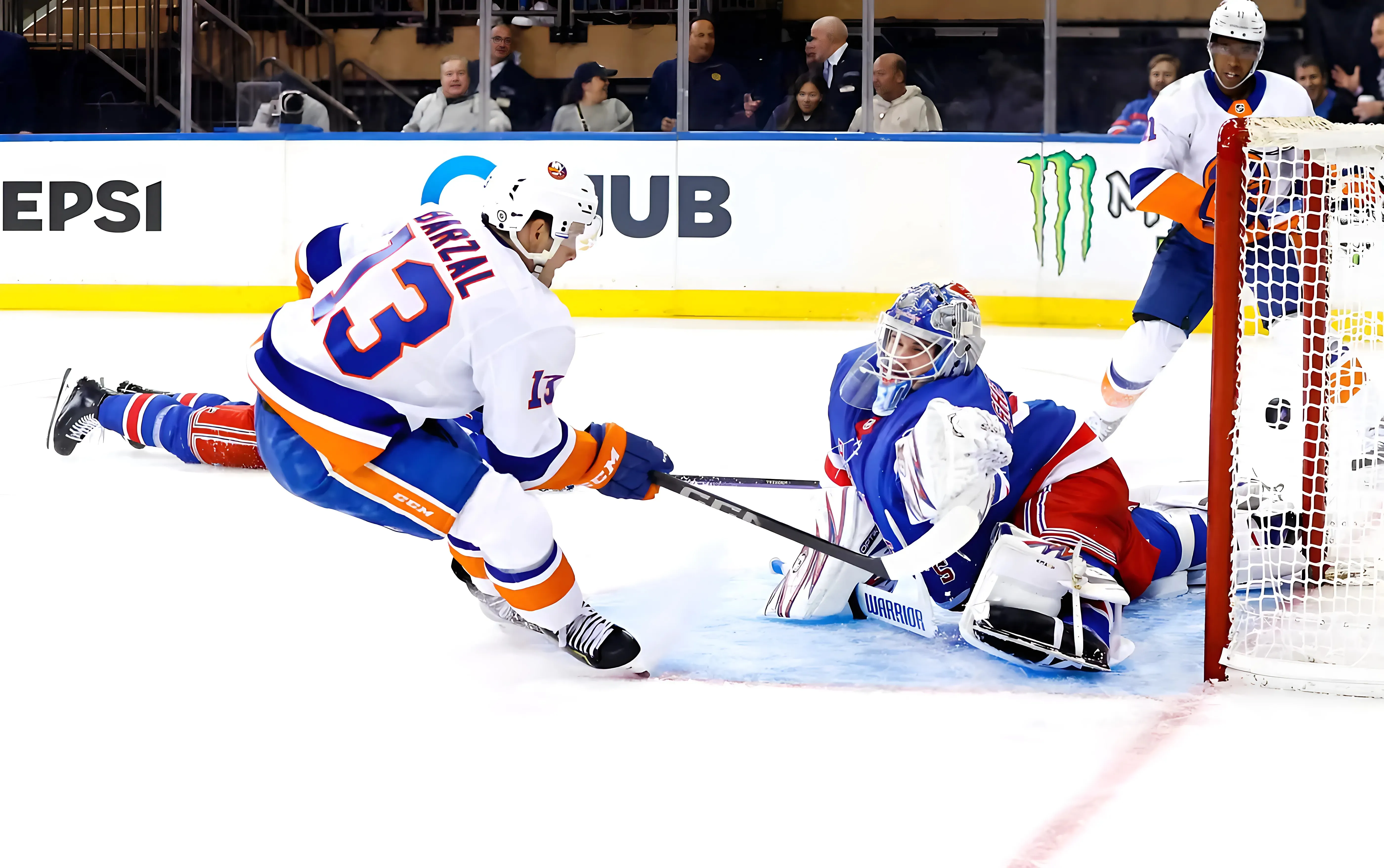 Islanders suffer devastating injury blows with brutal Mat Barzal, Adam Pelech updates