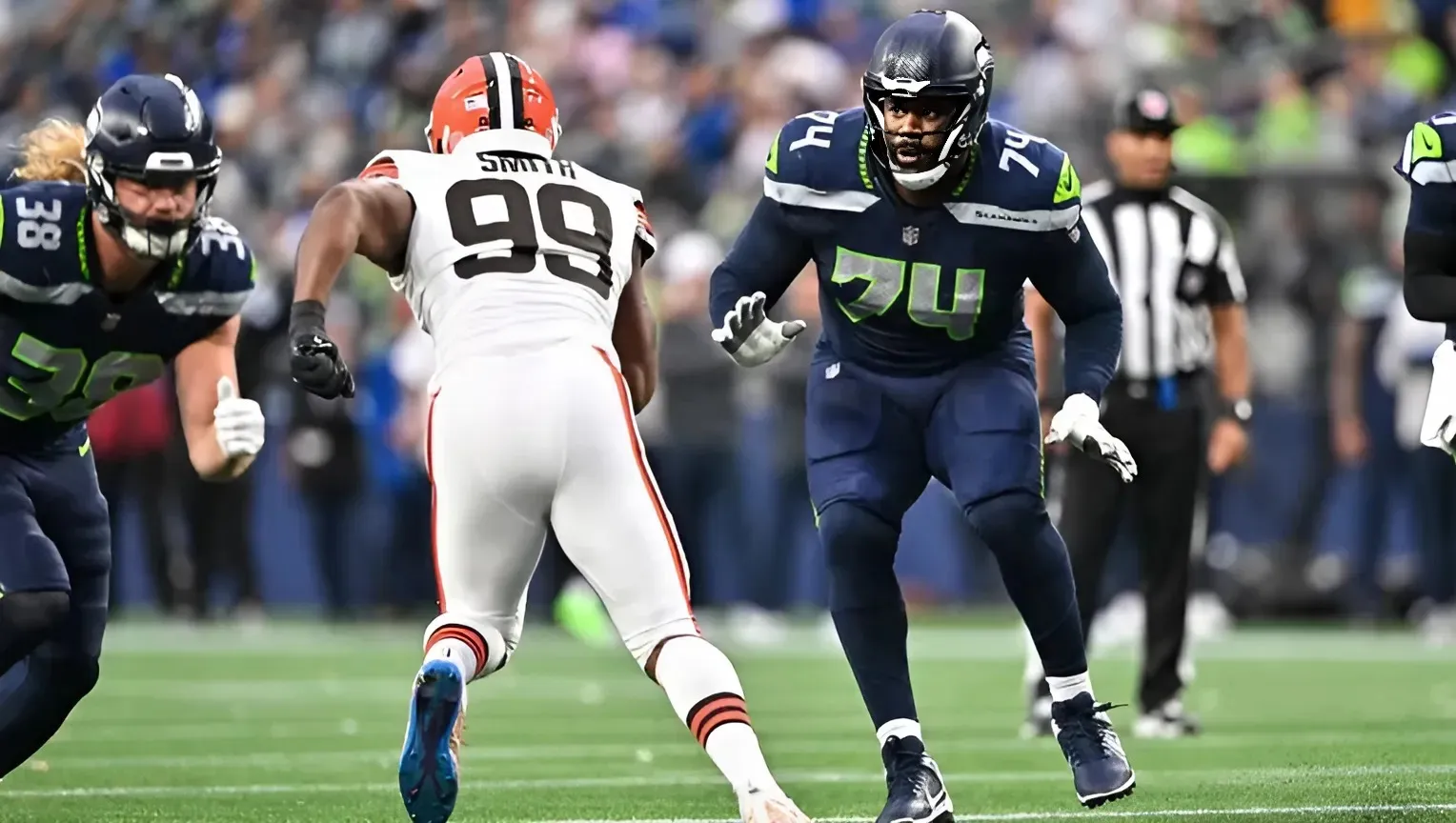 Seahawks activate OT George Fant from injured reserve