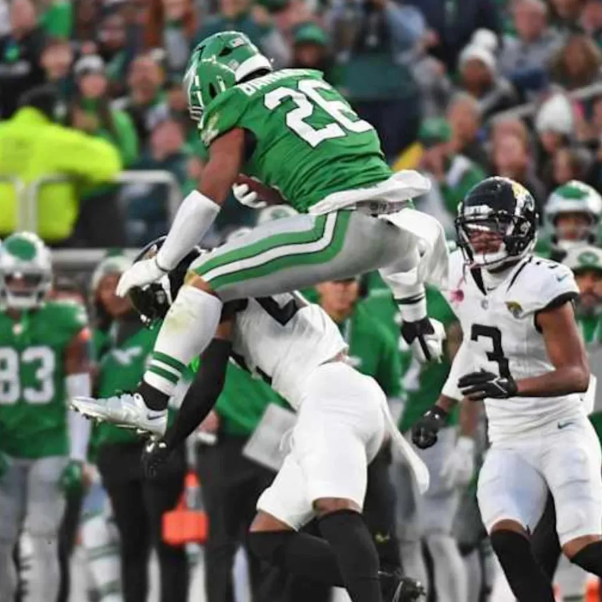 Saquon Barkley's Backward Hurdle In Eagles Win Over Jaguars Is Talk Of NFL