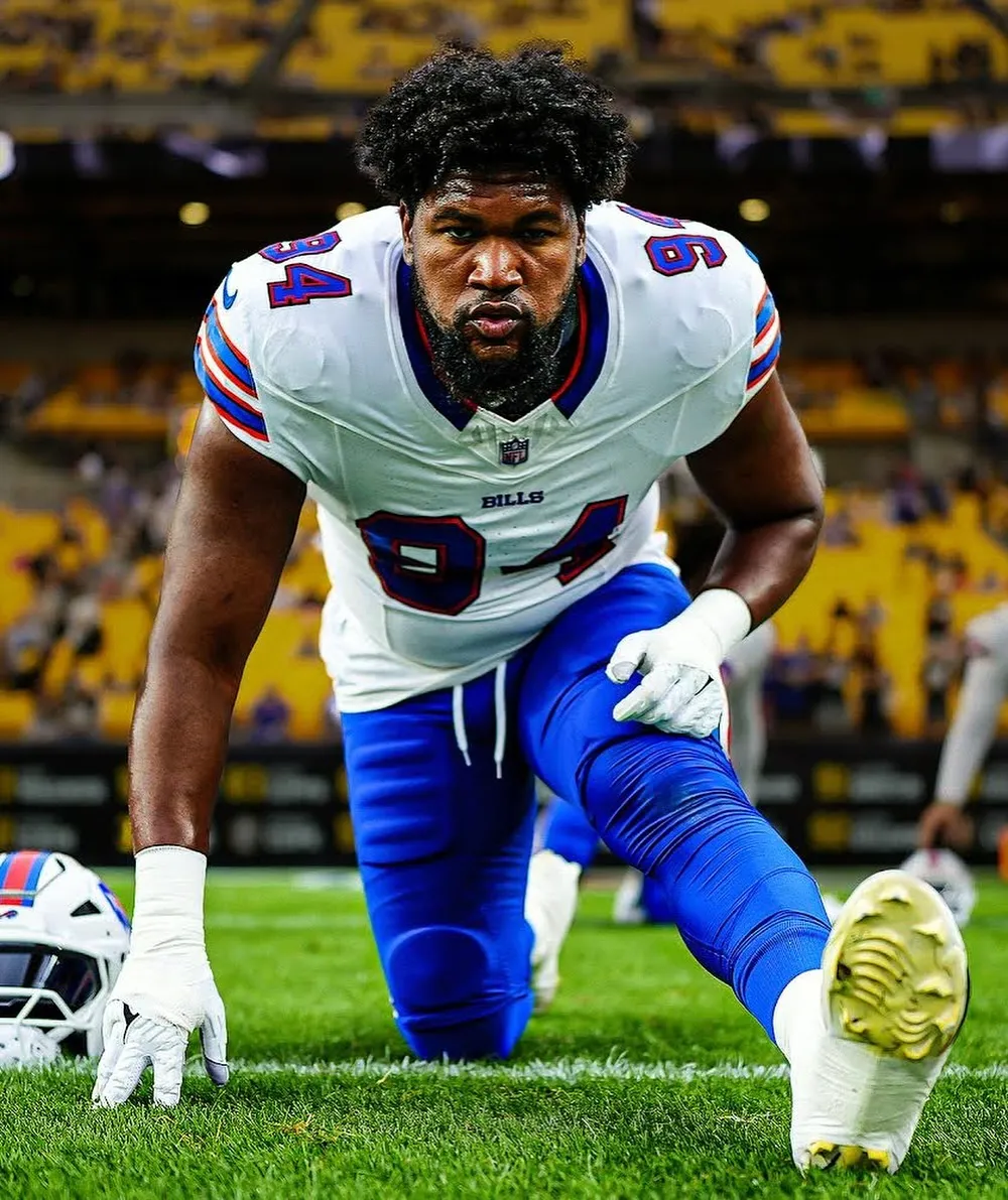 Bills HC Shares Grim Update on Injury to Veteran Defensive End