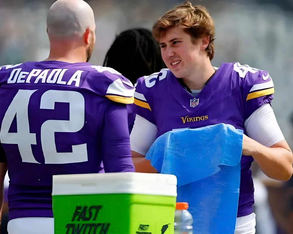 Vikings may need new kicker and long snapper with Reichard, DePaola injured