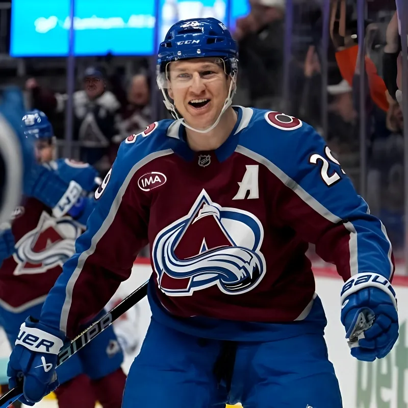 Nathan MacKinnon’s huge night snaps Avalanche skid, but Cale Makar injured against Kraken