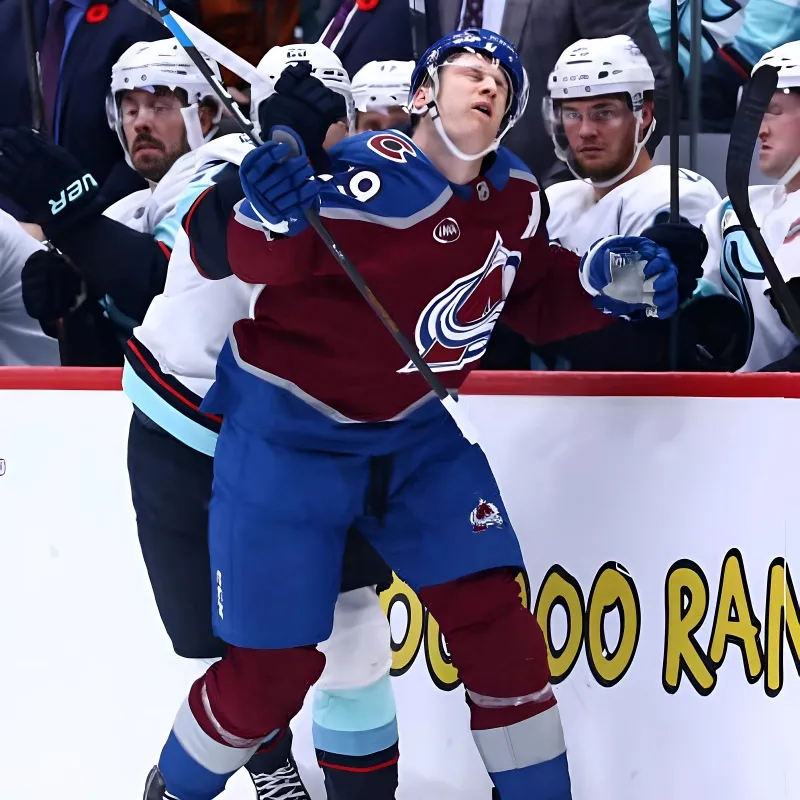 MacKinnon has 5 points, Avalanche defeat Kraken to snap 3-game skid