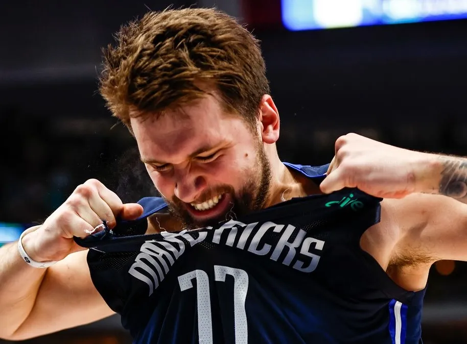 Mavericks' depth running dangerously thin after being blindsided by latest injury