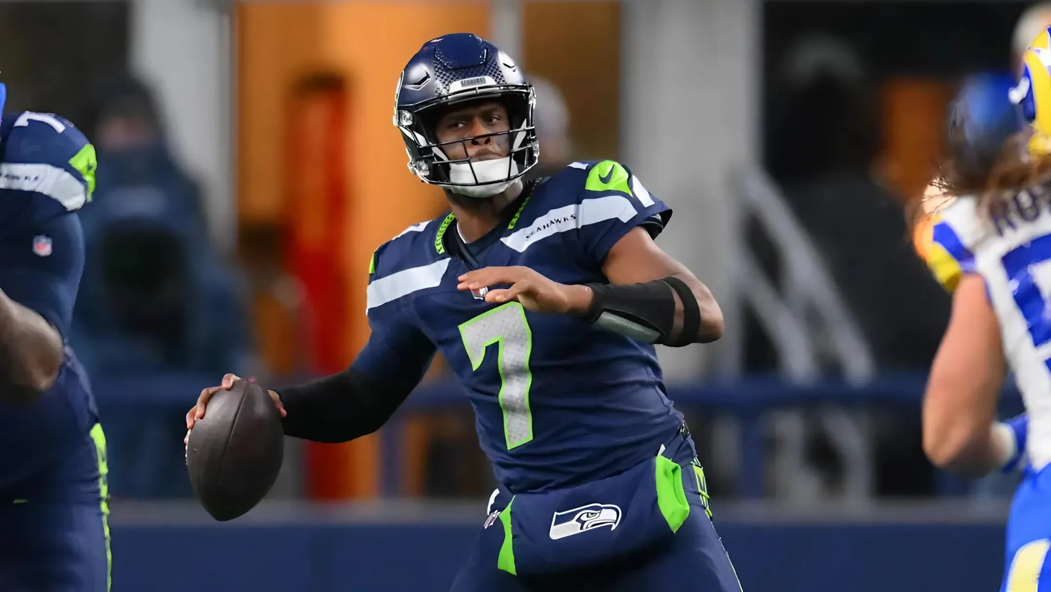 Benching Geno Smith Would Only Exacerbate Seahawks' Problems