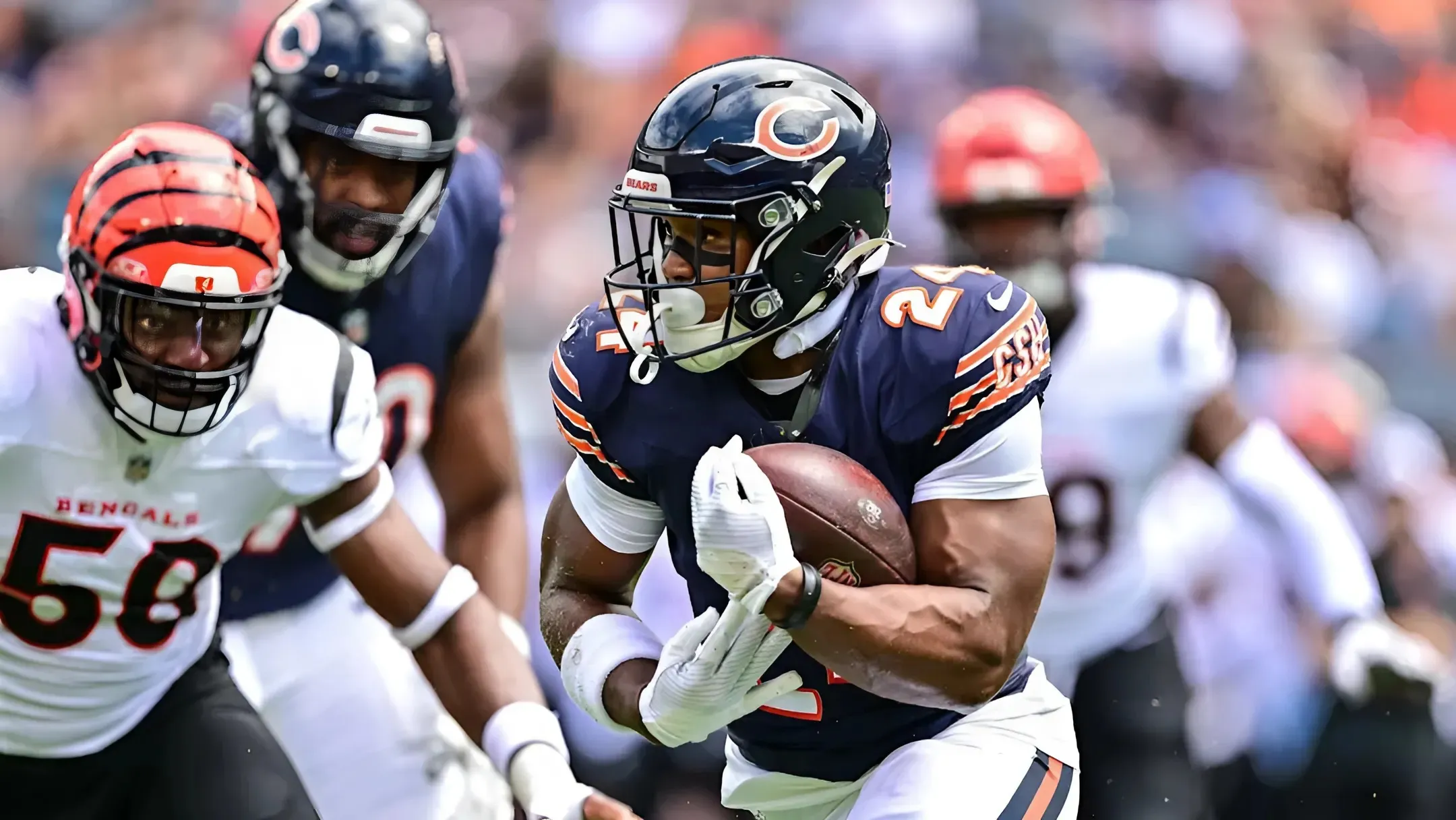 Bears Trade Khalil Herbert to Bengals for Seventh-Round Pick