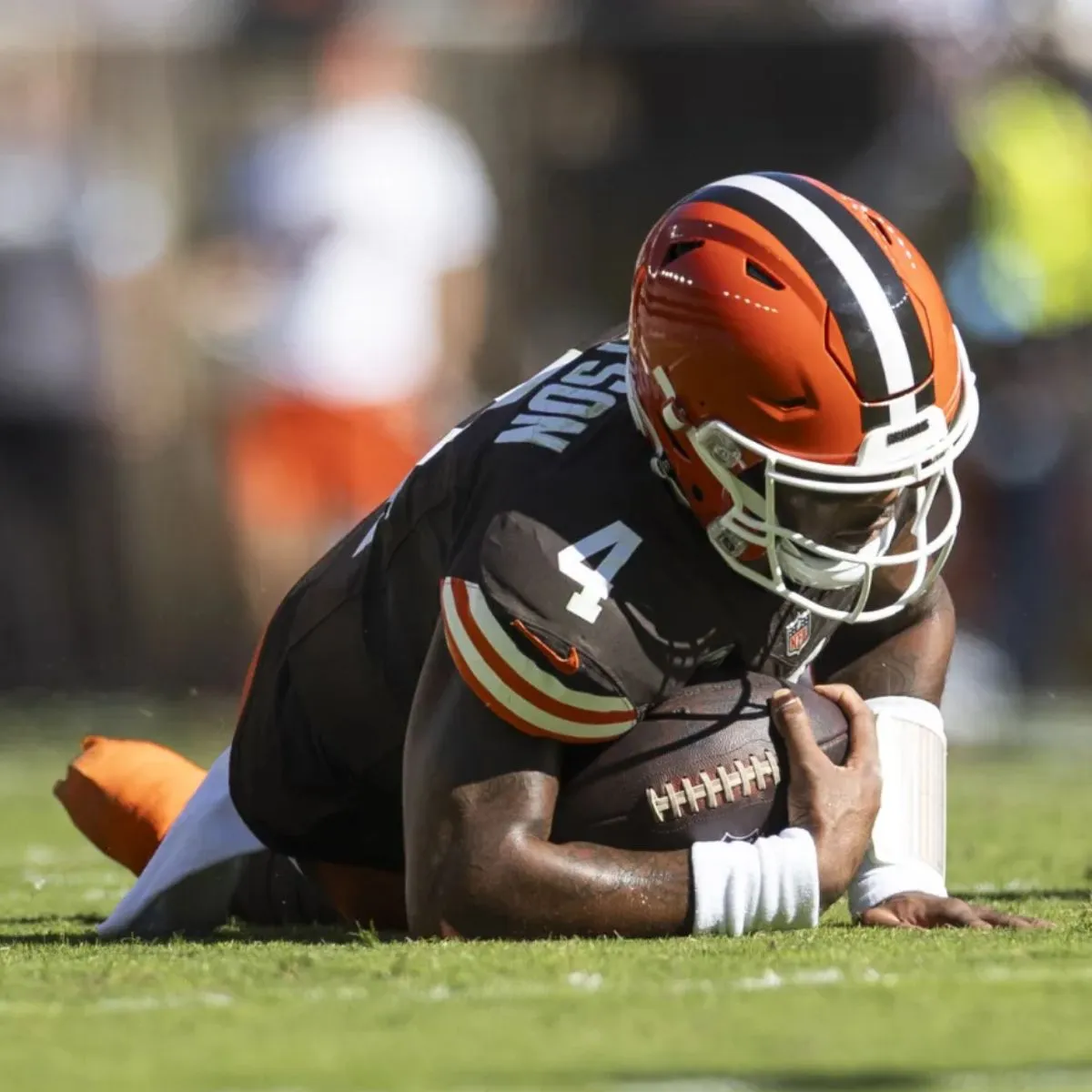 Deshaun Watson’s future with Browns UNCERTAIN as he recovers from season-ending injury