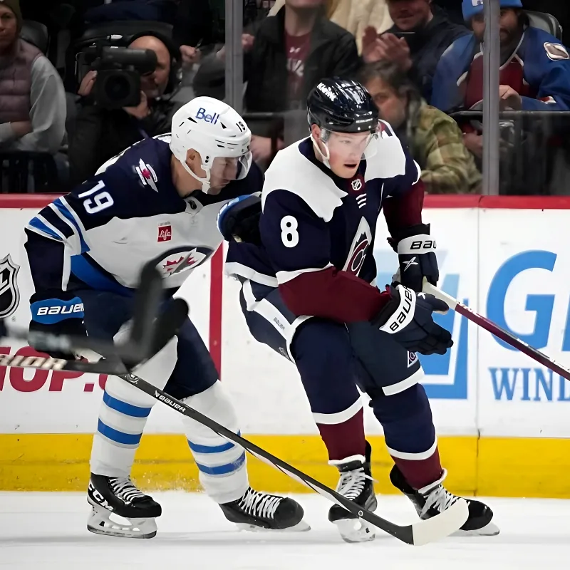 Avalanche dodge a bullet with Makar; setback for Landeskog?