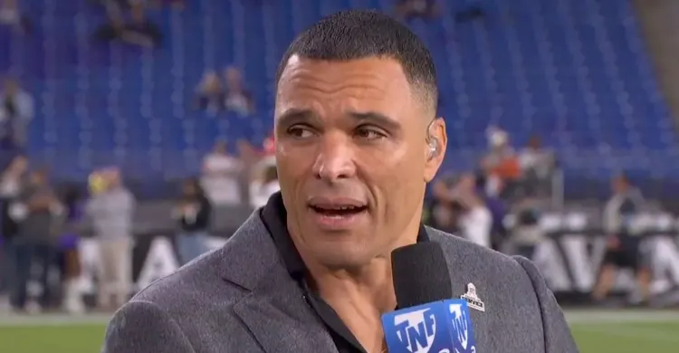 NFL legend Tony Gonzalez makes bold Aaron Rodgers claim live on TNF