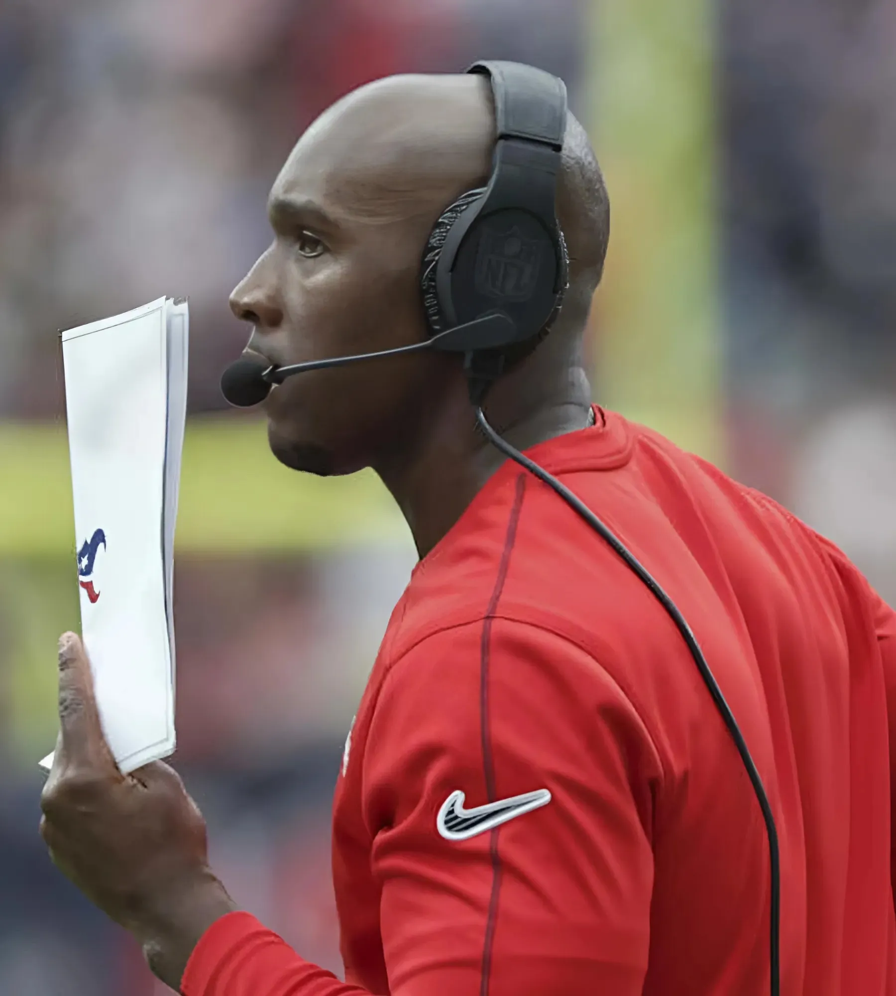 Texans Coach Offers Assessment Halfway Through Season