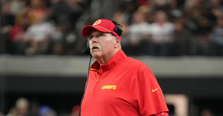 Chiefs Just Brought Back Veteran With Sneaky Move in Week 10