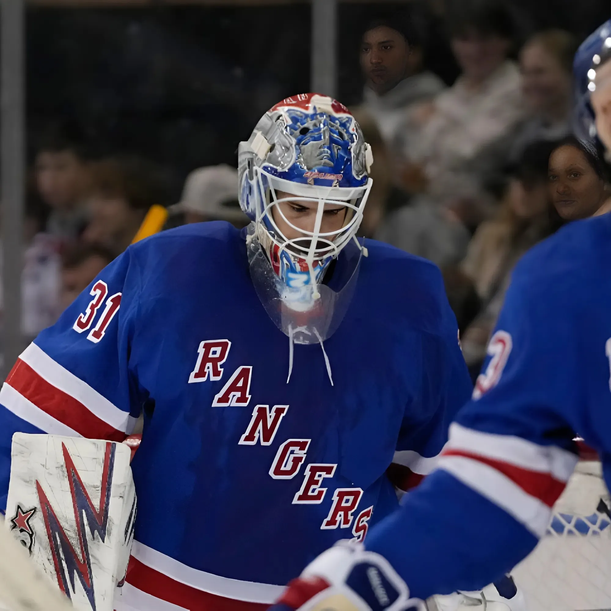 Rangers goalie Shesterkin pulled in second period after allowing five goals against Sabres