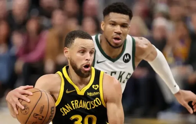 Warriors’ Trade Pitch for Giannis Antetokounmpo Bolstered By ‘Important Detail,’ Says Insider