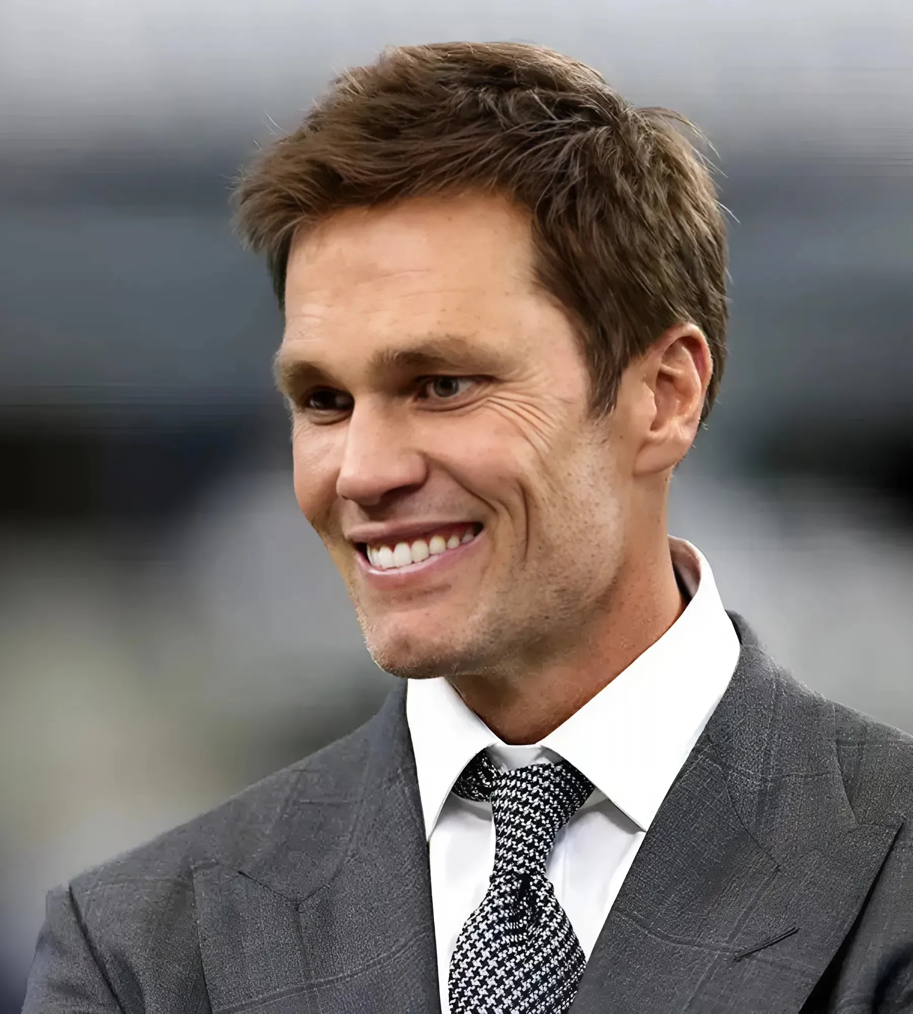 Could Raiders Hire Former Coach of the Year Who Is Close With Tom Brady?