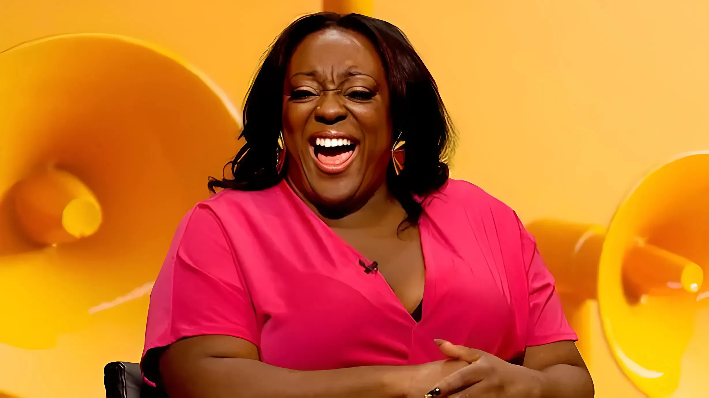 Loose Women's Judi Love says 'I want to do a PhD on laughter' trucc