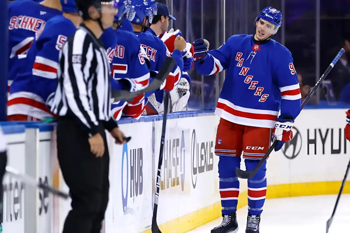 Victor Mancini trying to ‘find the positives’ as early-season Rangers scratches add up-quang