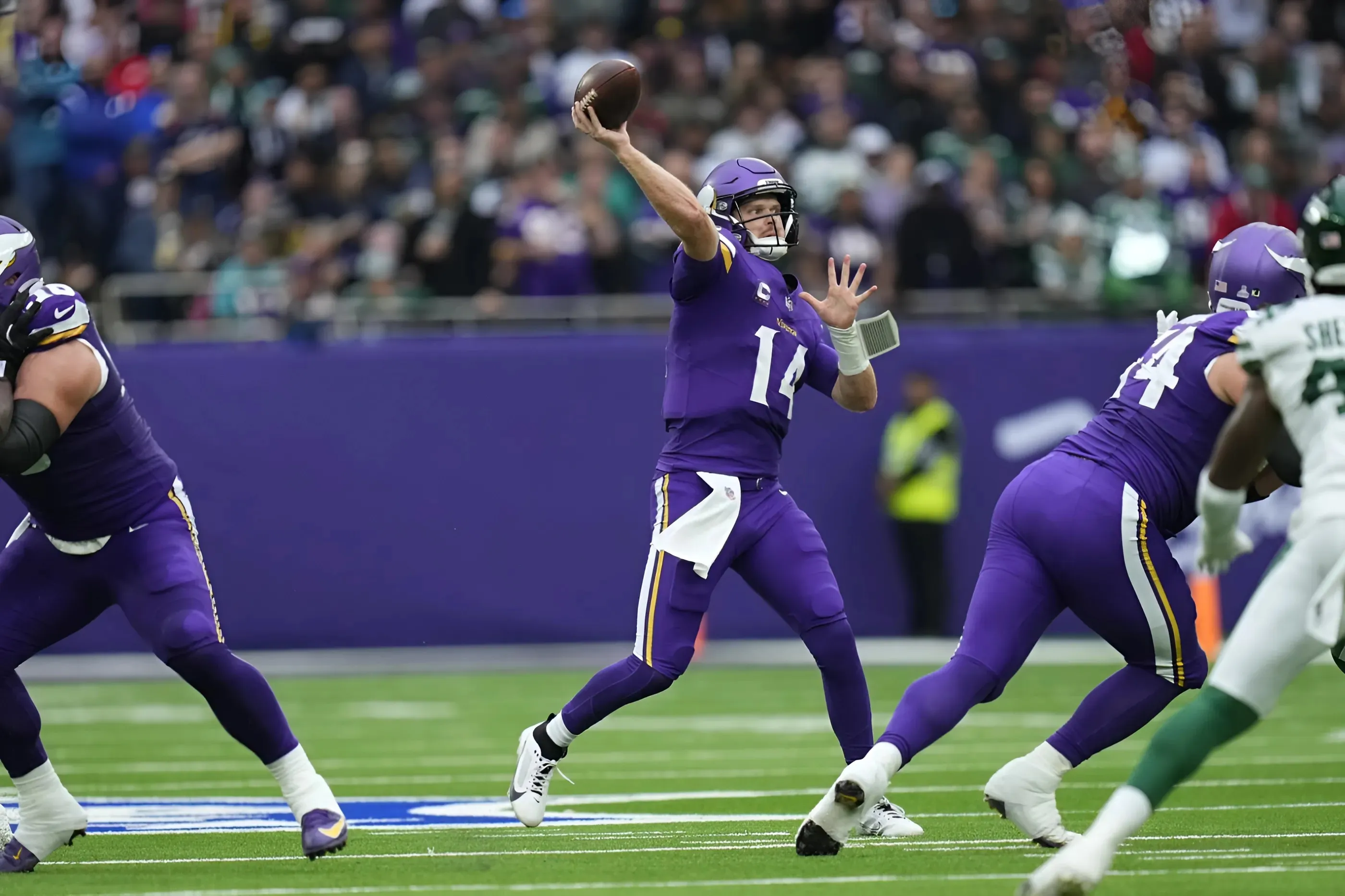 Minnesota Vikings’ $10 million quarterback expected to leave Minnesota and sign with the New York Giants