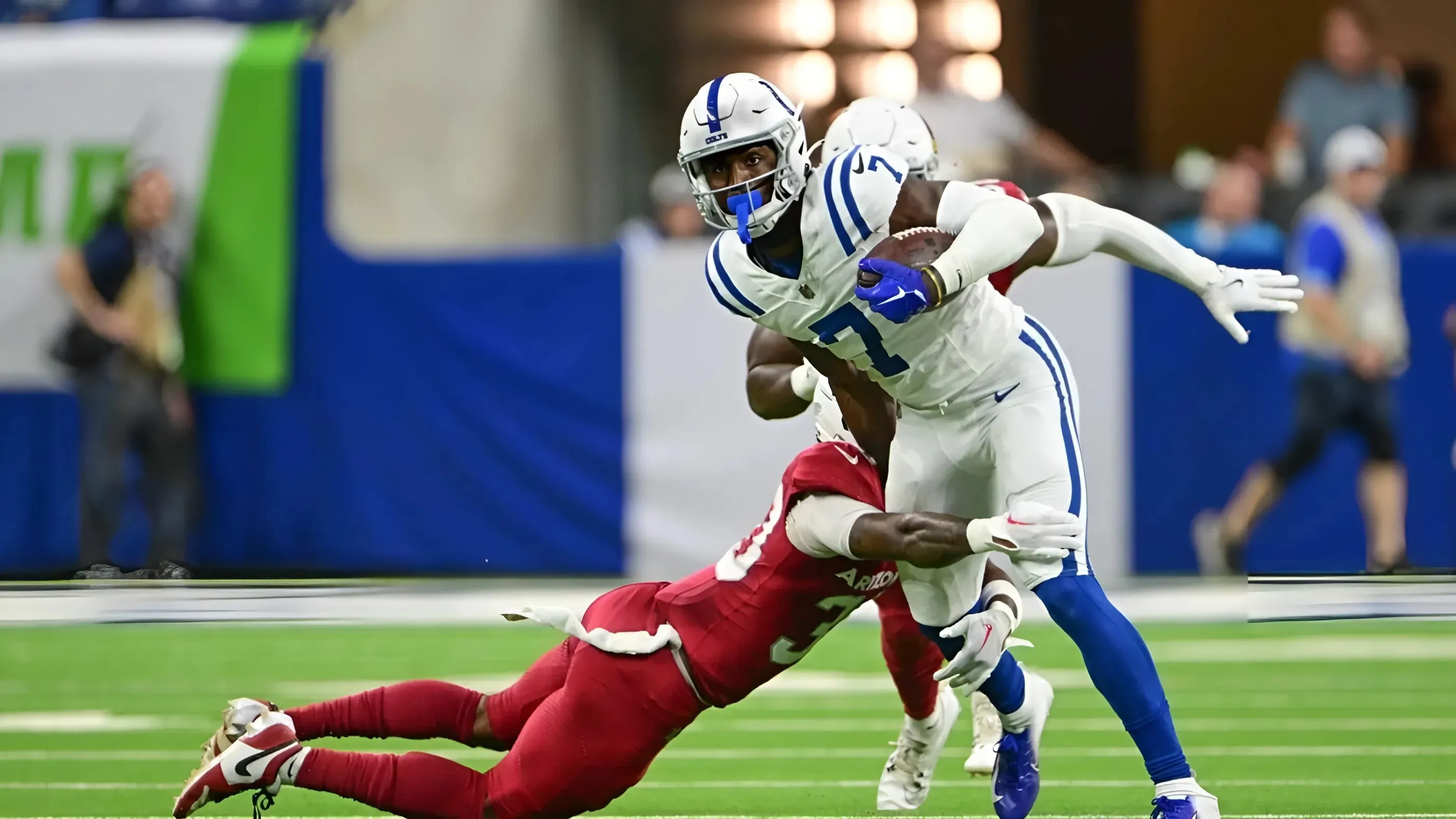 Colts promote WR Laquon Treadwell to roster for game vs. Bills