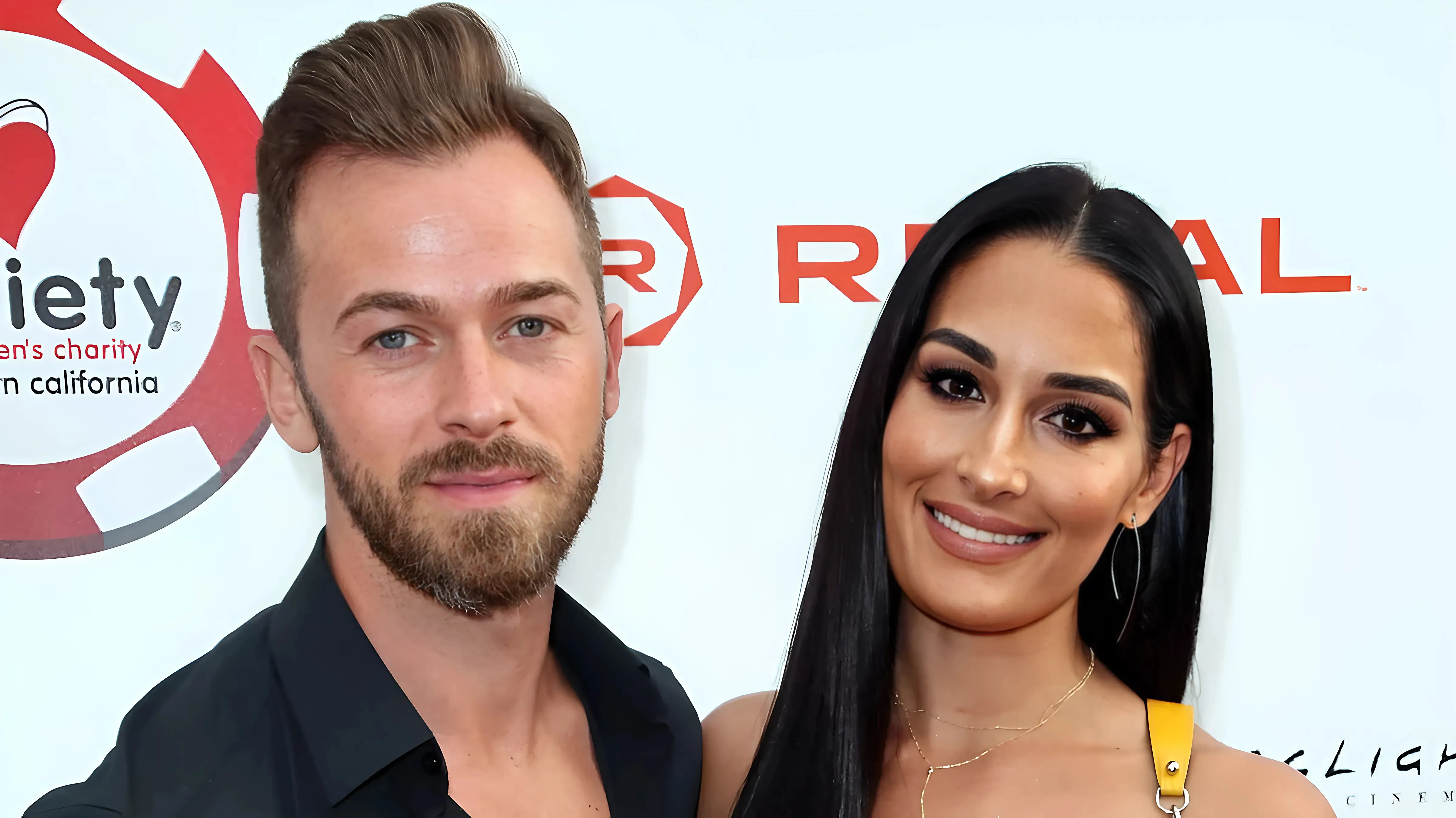 Dancing with the Stars Pro Artem Chigvintsev Reveals $100,000 Loss Following Domestic Violence Arrest trucc