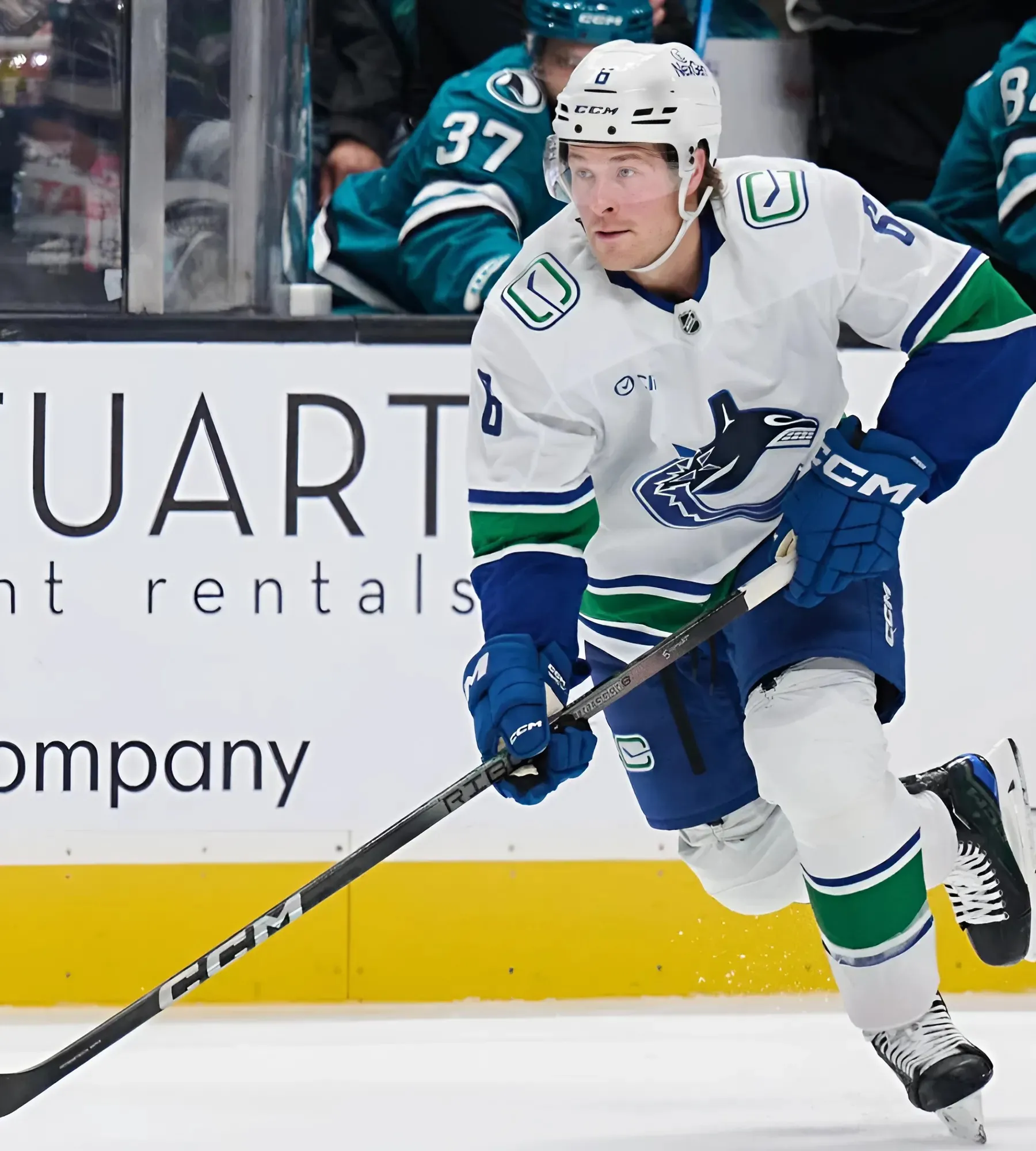 Vancouver Canucks get unfortunate update after Tanner Jeannot hit on Brock Boeser