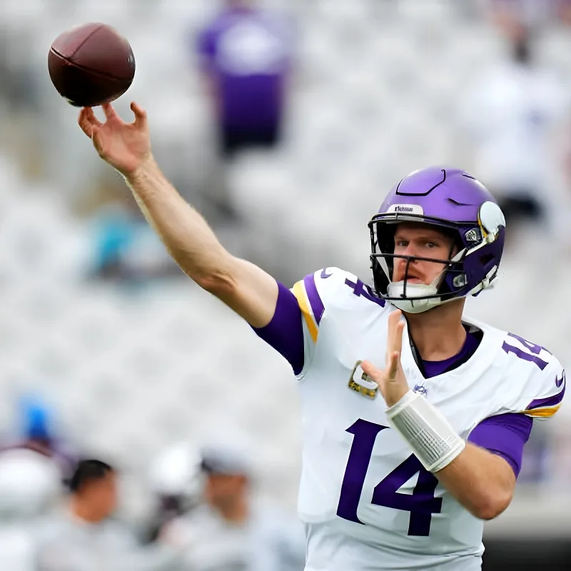 O'Connell Sends Definitive Message on Vikings' Sam Darnold After 3-INT Game