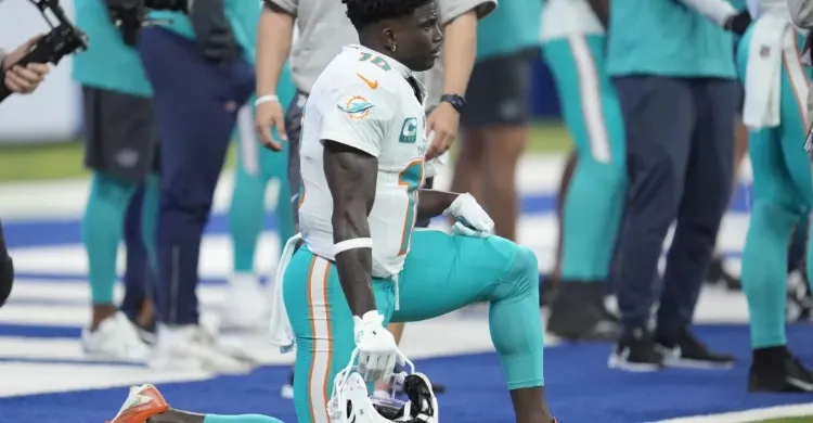 Tyreek Hill’s injury update adds to the frustration of Miami Dolphins’ tough season