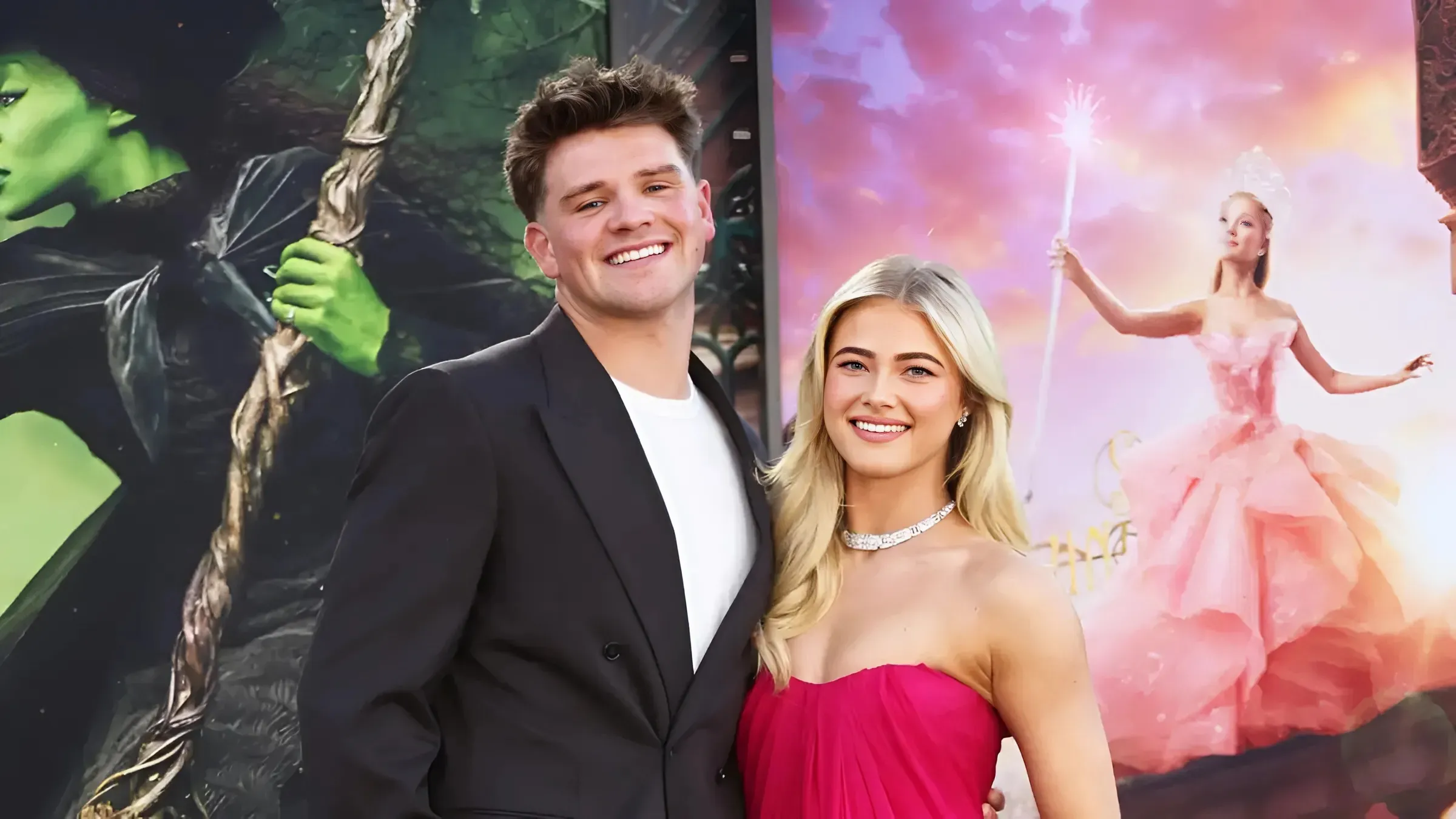 Rylee Arnold Lights Up the Red Carpet Alongside Boyfriend Walker Lyons at 'Wicked' Premiere! trucc