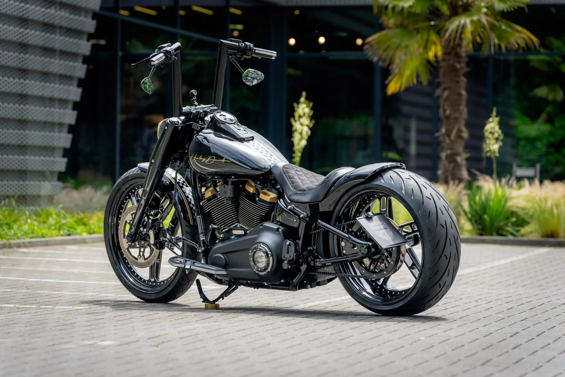 Harley-Davidson Finish Line is a custom Fat Boy made for those who can afford to wait