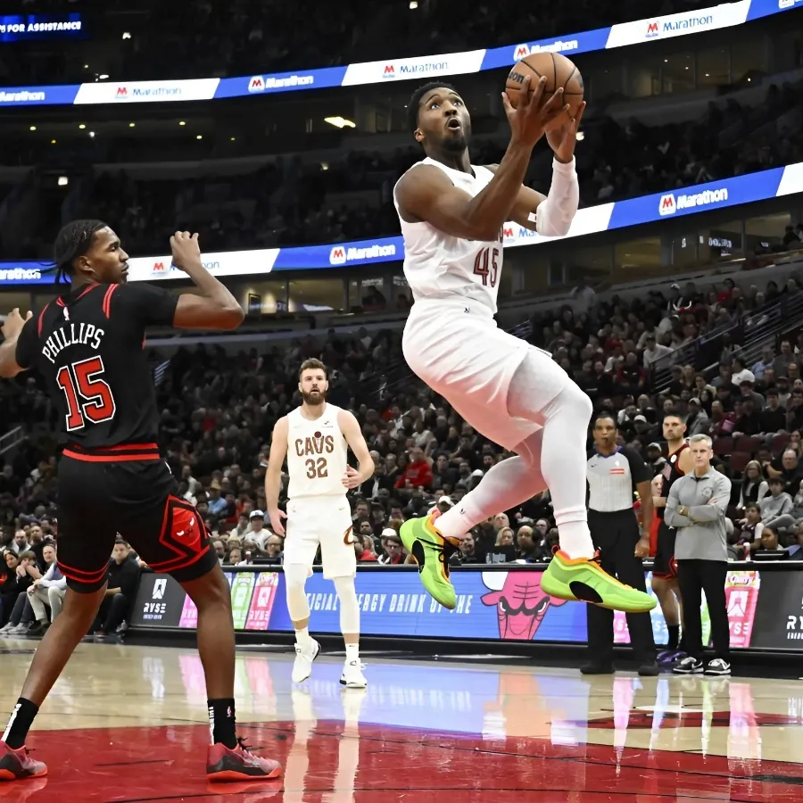 Instant Analysis: 3 Keys Behind Cavaliers Surviving Bulls Scare To Extend Record To 12-0