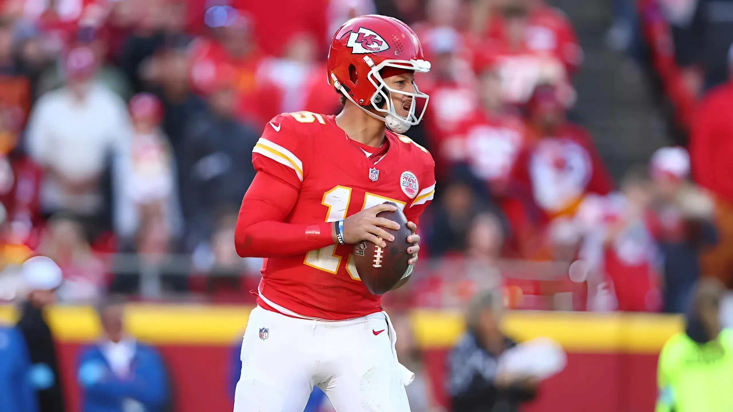 Chiefs' Patrick Mahomes Reveals 'Worried' Thoughts On Emotional Finish