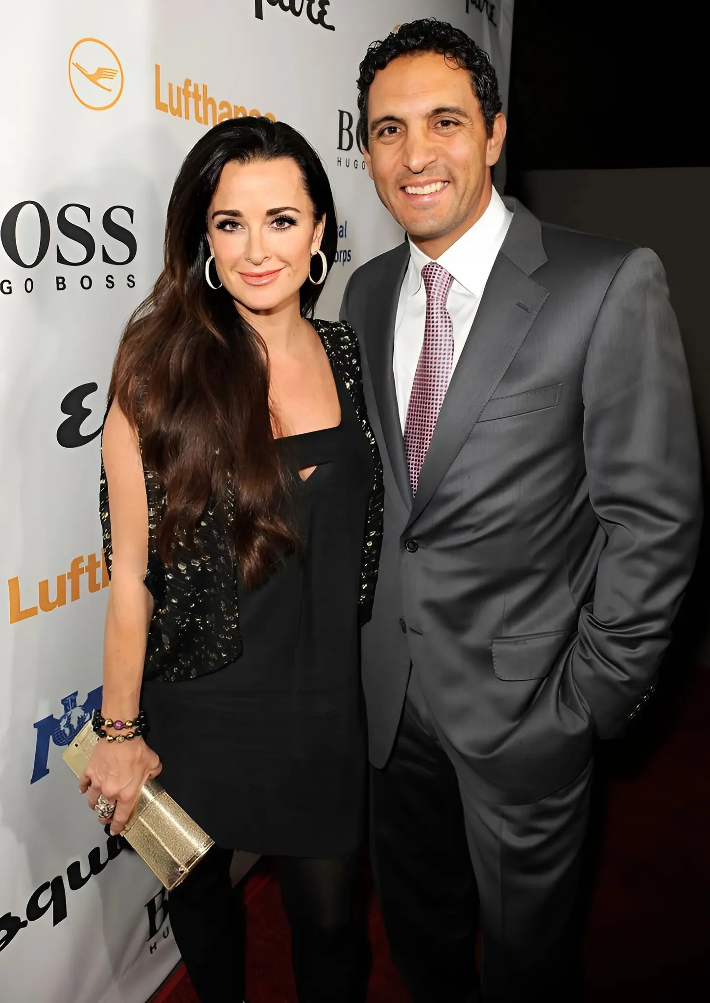 Kyle Richards talks Mauricio Umansky divorce as castmates pressure her to file in RHOBH trailer